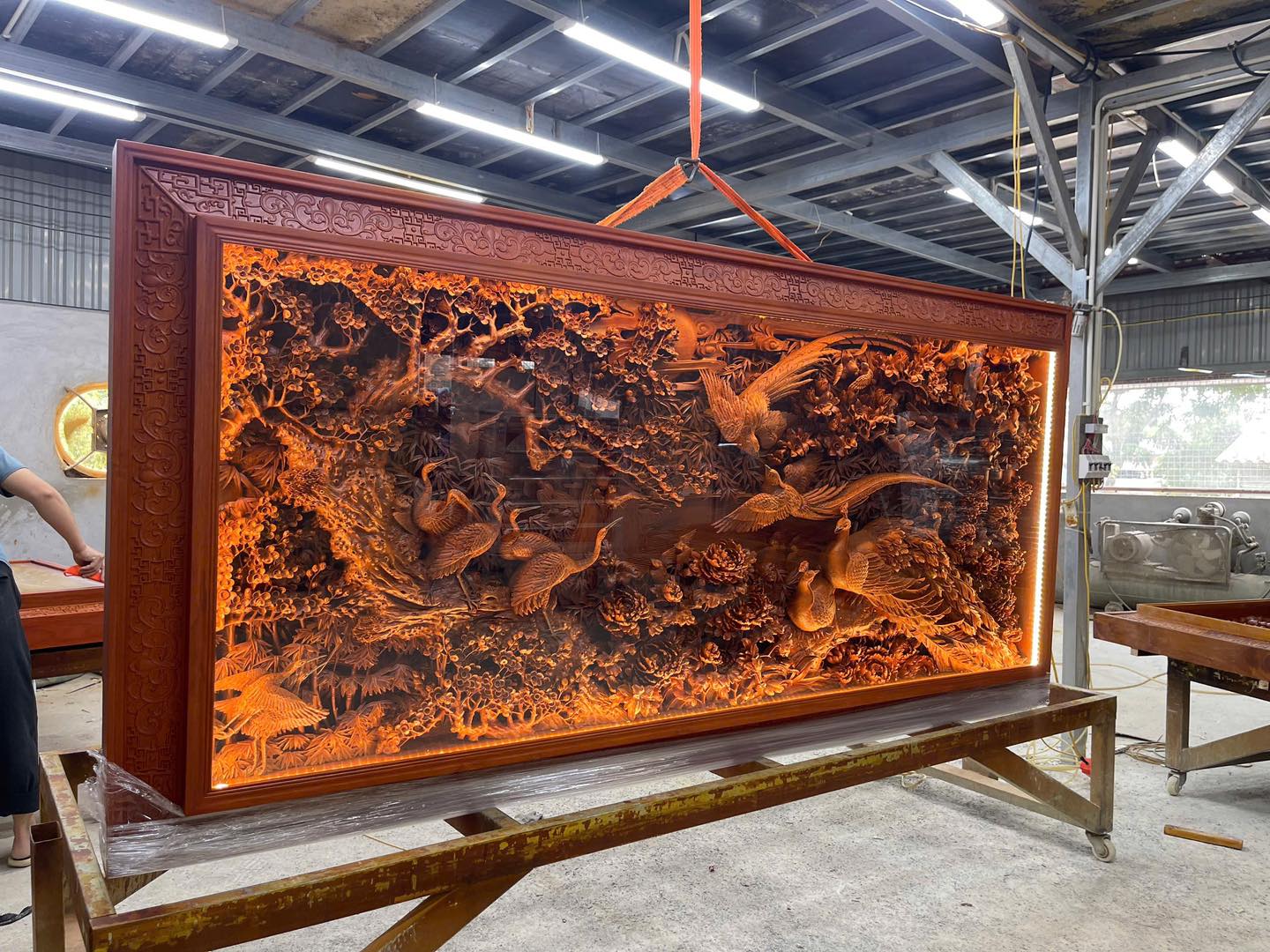 Cửu ngư ngụ sen